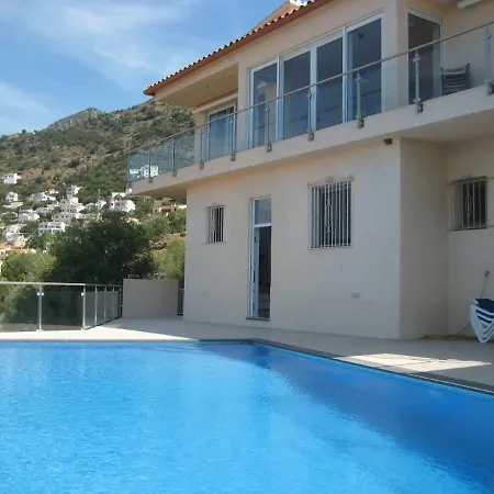 Villa Ba25 *